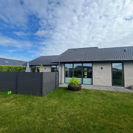 Vila Modern Just Outside Of Roskilde *